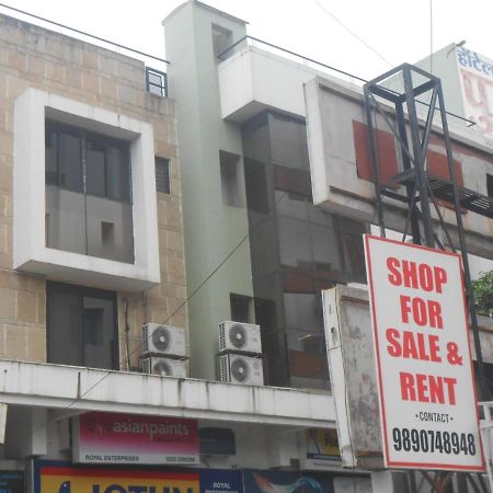 Hotel Pooja International Nashik Extérieur photo