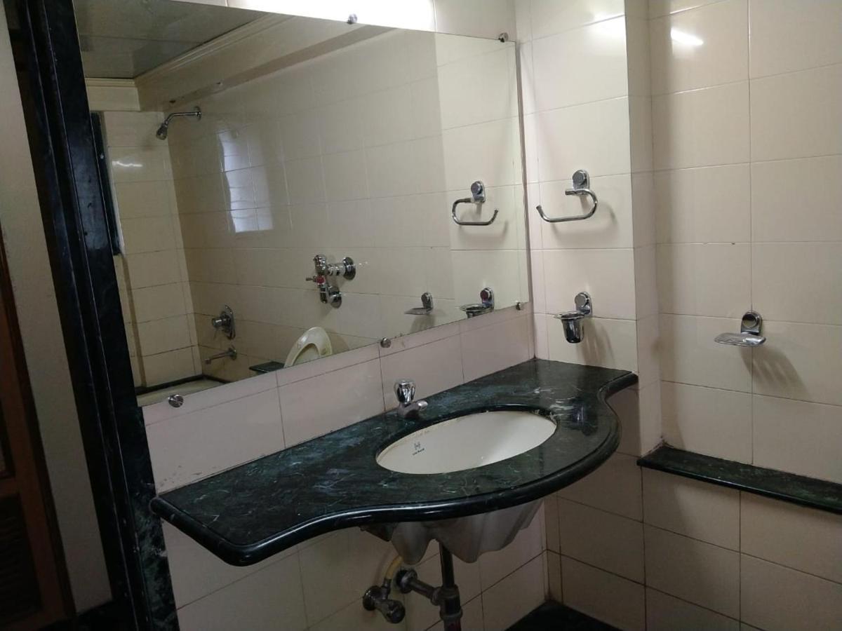 Hotel Pooja International Nashik Extérieur photo