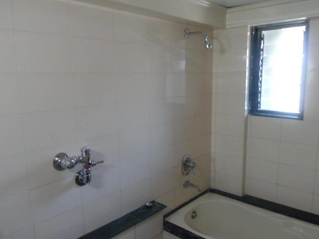 Hotel Pooja International Nashik Extérieur photo