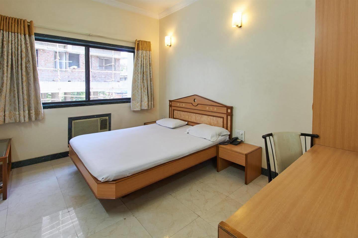 Hotel Pooja International Nashik Extérieur photo